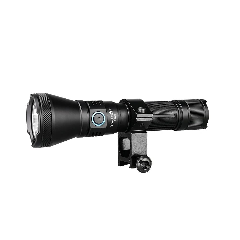 TRUSTFIRE TORCIA TATTICA RICARICABILE T40R 1800 LUMEN